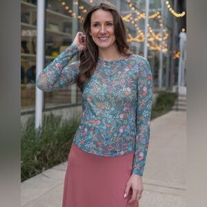 NWT Scoop Neck Floral Mesh Top in Wild Flower